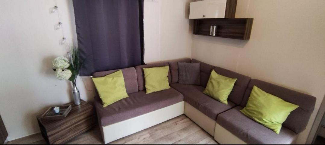 Mobile Home For You Les Rives De Condrieu Exterior foto