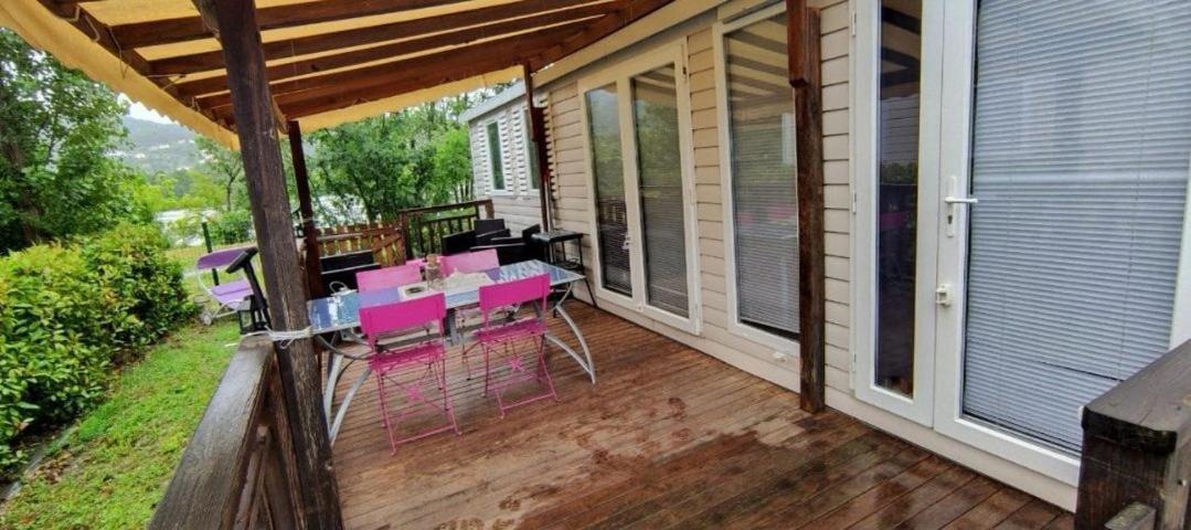 Mobile Home For You Les Rives De Condrieu Exterior foto